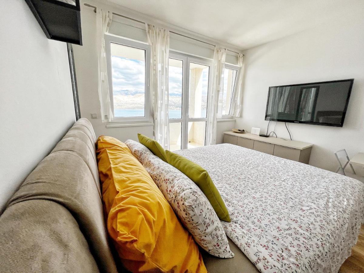 Studio Apartma Pag Blue Ocean 1 With Sea View Pag Town Exteriör bild